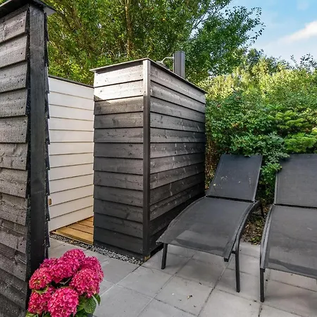 Nice In With 4 Bedrooms, Sauna And Wifi Holiday home Millinge