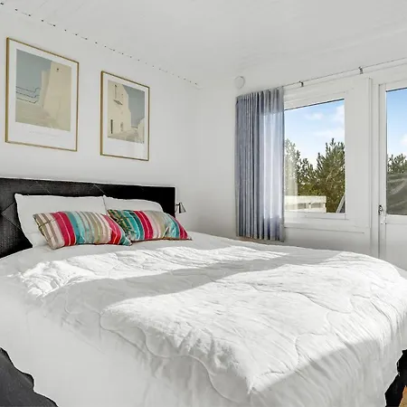 Nice In With 4 Bedrooms, Sauna And Wifi Millinge